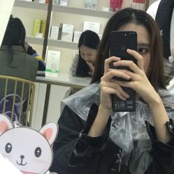 -镁连社·美联社