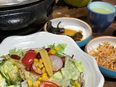 -明洞阿姨·韩式酱蟹烤肉·创意料理(三元桥店)