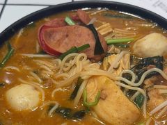 -肥汁米蘭香港米线(长宁来福士店)