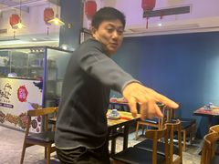 -阿郎龙虾烧烤海鲜馆(苏河融景店)