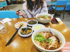 -李先生牛肉面大王(上海站南广场店)