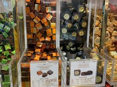-VENCHI 闻绮(上海佛罗伦萨小镇店)