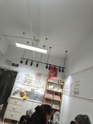 -尤米一站式美甲美睫