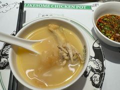 -禄婶鸡煲·打边炉