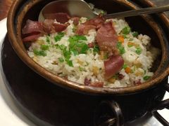 云腿蛋炒饭-香巴拉云南餐厅(华莱坞店)