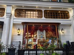-秘密旅行Bonjour(黑金冠 江南西店)