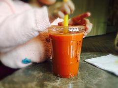 鲜榨胡萝卜苹果汁-十七英哩咖啡 Seventeen Mile Coffee(崇盛晶珠广场店)