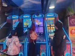 -木马王国(萧山银隆店)