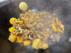 铁锅炖清远鸡-冰城焰会大丰收铁锅炖(萝岗万达金街店)