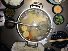 -左庭右院鲜牛肉火锅(新梅广场店)