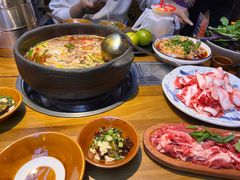 -贵厨酸汤牛肉(花果园国际中心店)