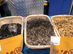 -盒马X会员店(王府井奥莱UP TOWN店)