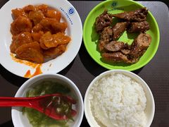 -上海理工大学第五食堂