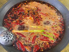 -黄潇洒老火锅(九眼桥宏济巷店)