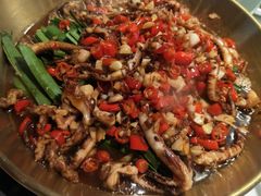 -费大厨辣椒炒肉(高铁吾悦广场店)