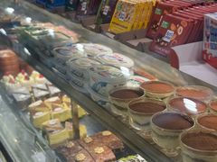 -MADO冰淇淋咖啡馆(淘金店)