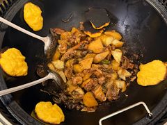-象牙山铁锅炖(汇东郦城店)