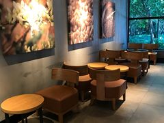 用餐区-星巴克(绍兴柯桥柯岩景区店)