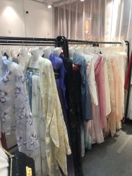 -汉仪华裳汉服馆(打浦桥店)