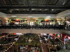 -查特花园美食广场(西单大悦城店)