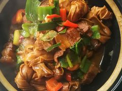 千张炖黑猪肉-国生茶庄·地道农家菜团建活动