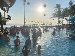 -FINNS Beach Club