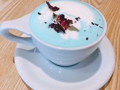 -ZING COFFEE 镜咖啡