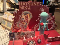 -奈雪的茶(亨特国际广场店)