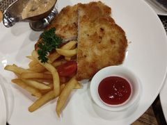 -柏斯图德国餐吧(馆陶路德国风情街店)