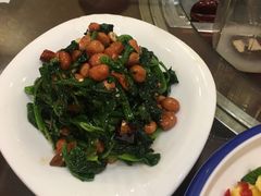 -乡村驴肉馆羊蝎子