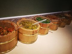 -丽丽三鲜螺蛳粉(田林路店)