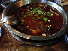 -云溪河冷锅鱼(成都玉林小吃街店)