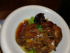 -大鸭梨烤鸭店(金顶街店)