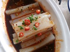 -马尔龙新疆饭店·清真(瑞景店)