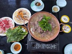 -藏味八珍特色火锅