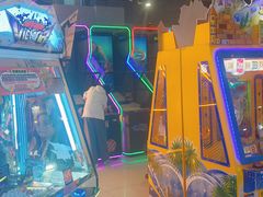 -哆啦星球(小寨店)