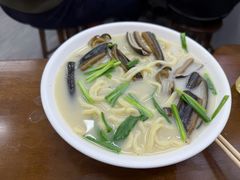 -三百碗宝应长鱼面(板仓街店)