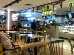 大堂-满记甜品(巴黎春天宝山店)