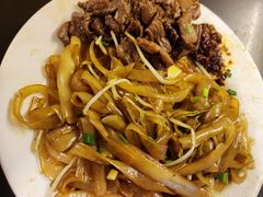 广州干炒牛河-伍湛记 · 广州老字号(龙津中路店)