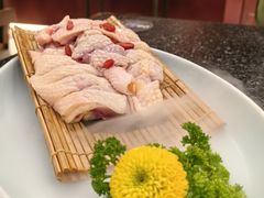 -得意咚瓜·顺德鱼生·冬瓜火锅(深圳首店)