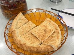加工馕-马尔龙新疆饭店·清真(长青路店)