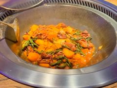 -山河屯铁锅炖鲜鹅·东北菜(开发区一店)