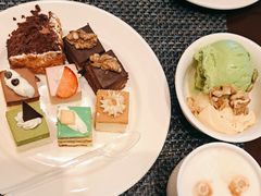 -怡聚轩全日制自助餐厅(大中华喜来登酒店)
