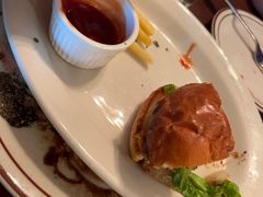 -羽深肉铺 Steak & Wine
