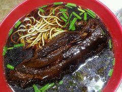 -小龙大肉面馆