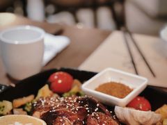 -来龙里 精致 东南亚餐室(万象城店)