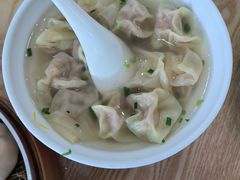 -珊珊小笼馆(仙霞路店)