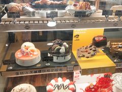 -DQ·蛋糕·冰淇淋(大宁国际商业广场店)