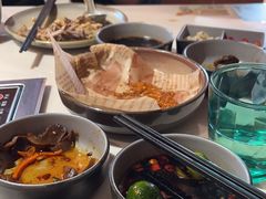 -喃喃椰·糟粕醋·椰子鸡火锅(七堡花园店)