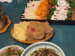 -慢丽江·云南野生菌土鸡锅(付家庄店)